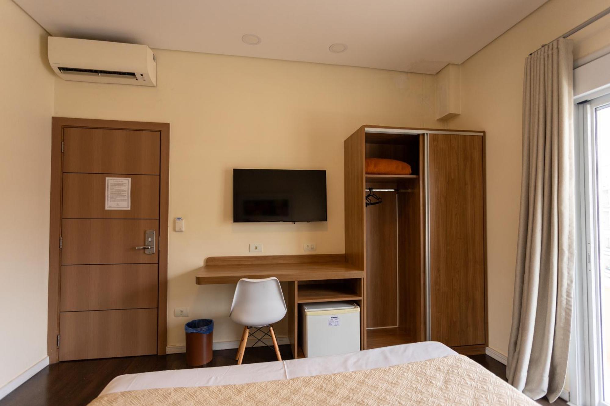 Hotel Amalia Сао Паоло Екстериор снимка