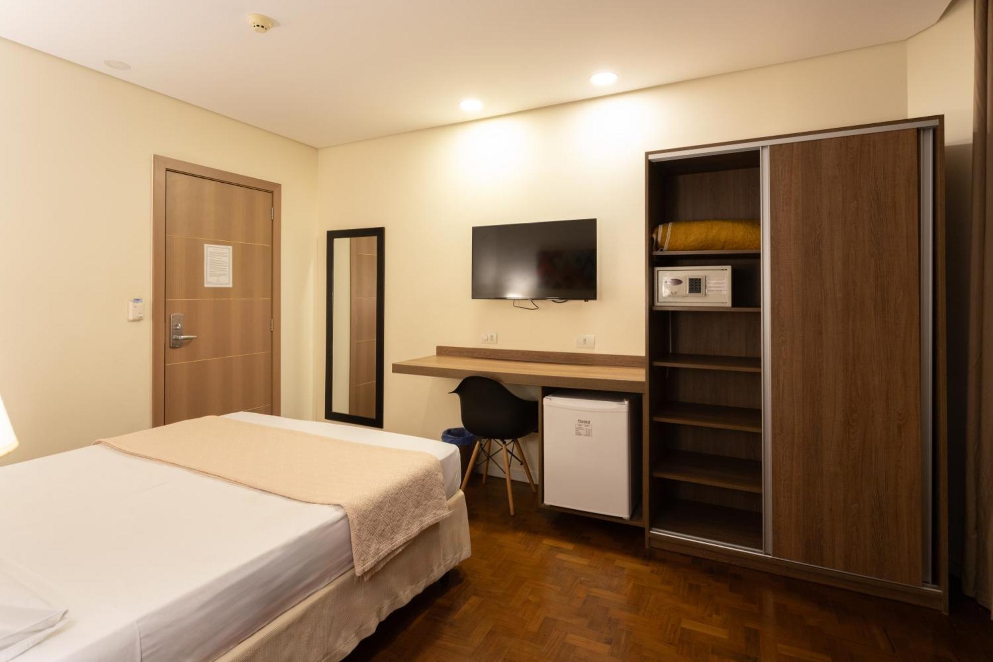 Hotel Amalia Сао Паоло Екстериор снимка